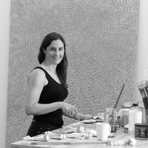 A portrait photograph of Jennifer Guidi