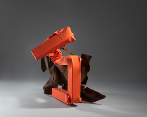 Carol Bove Idiopathic Abstraction, 2020–25. Found steel, stainless steel, and urethane paint, 84 ⅞ × 100 ½ × 89 ⅝ inches (215.4 × 255.3 × 227.6 cm) © Carol Bove Studio LLC. Photo: Maris Hutchinson