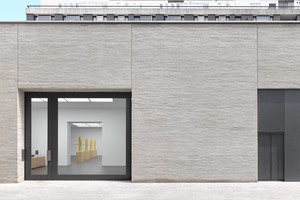 A photograph of the outside of the Gagosian location Grosvenor Hill, London