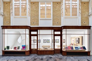 A photograph of the outside of the Gagosian location Burlington Arcade, London