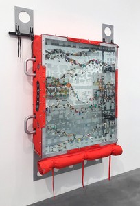 Ashley Bickerton, Water Vector 1 (Orange), 2017. Found beach detritus, mirrored veneer, etched glass, nylon, plywood, and brushed aluminum, 94 ½ × 72 ¾ × 14 ¼ inches (240 × 18 × 360 cm) © Ashley Bickerton