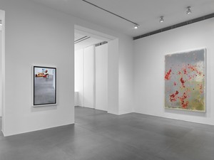 Installation view. Artwork © Urs Fischer. Photo: Stefan Altenburger