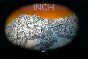 Ed Ruscha, Inch Mile, 2016. Acrylic on museum board, 40 × 60 inches (101.6 × 152.4 cm) © Ed Ruscha